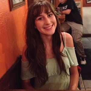 Meet your Posher, Chelsey